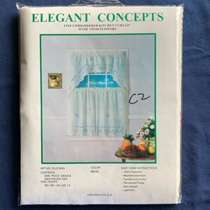 NIP Fine Embroidered Kitchen Curtain (No. XL073045)